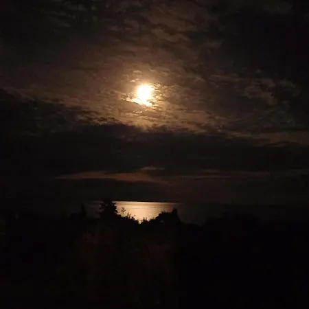 Stone House, Fully Equipped By The Sea Вилла *