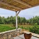 Stone House, Fully Equipped By The Sea Koróni