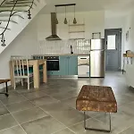 Stone House, Fully Equipped By The Sea ヴィラ Koróni