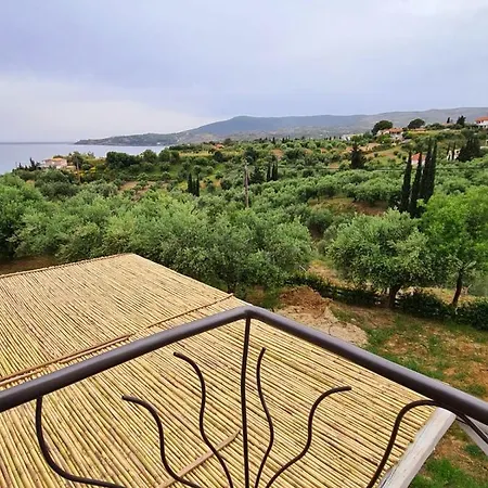 Stone House, Fully Equipped By The Sea Villa Koróni