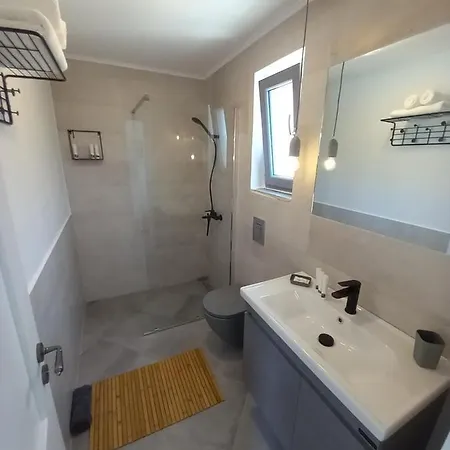 ヴィラ Stone House, Fully Equipped By The Sea *