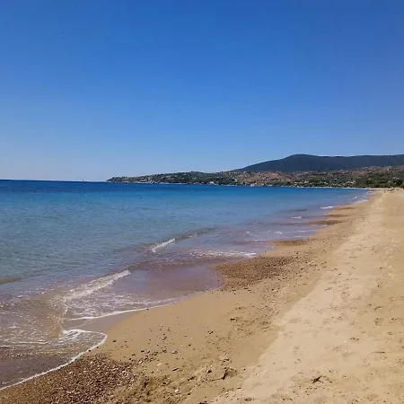 Villa Stone House, Fully Equipped By The Sea