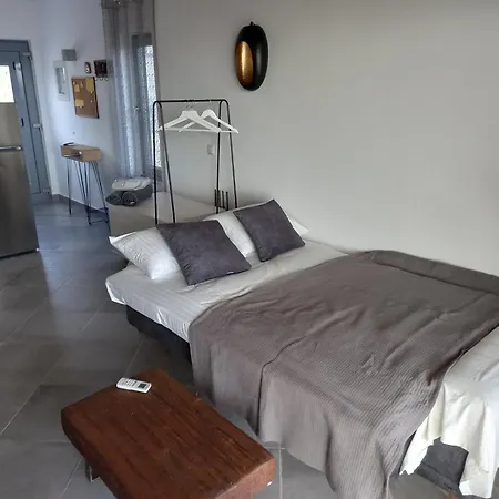 Villa Stone House, Fully Equipped By The Sea *