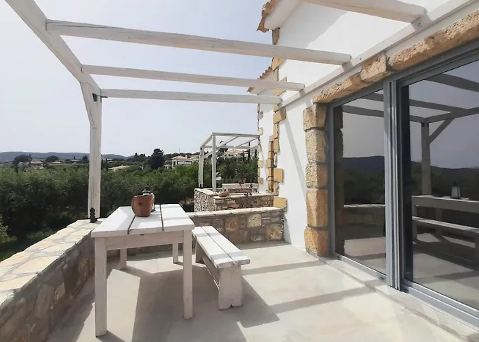 Stone House, Fully Equipped By The Sea * Koróni