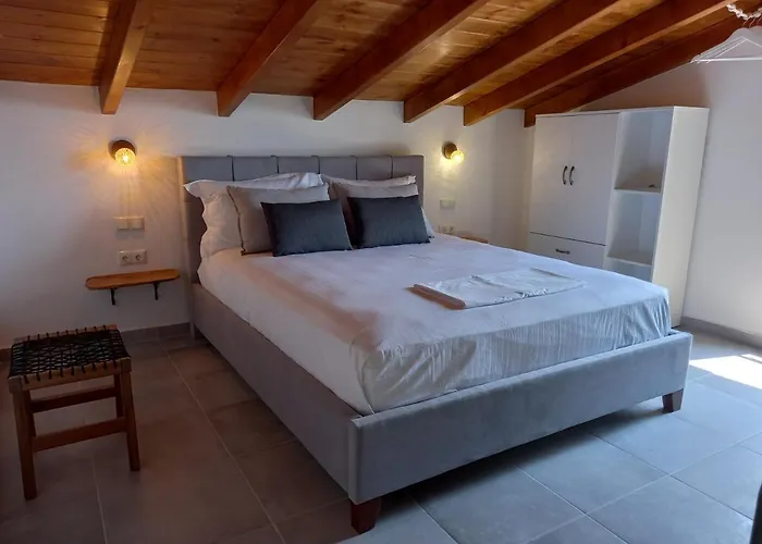 Villa Stone House, Fully Equipped By The Sea *