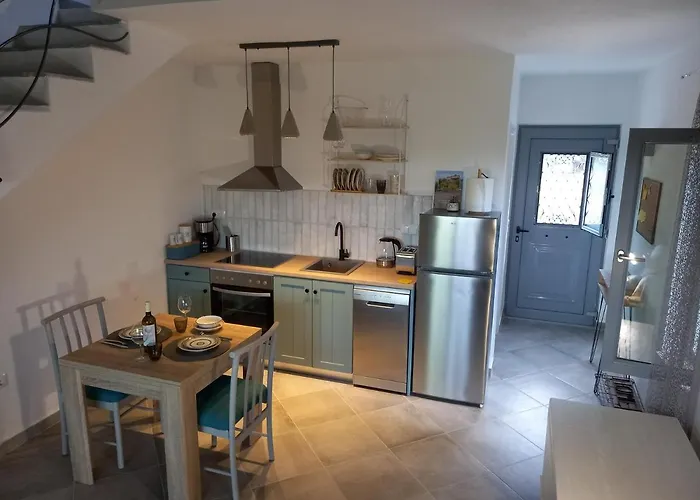 Villa Stone House, Fully Equipped By The Sea *